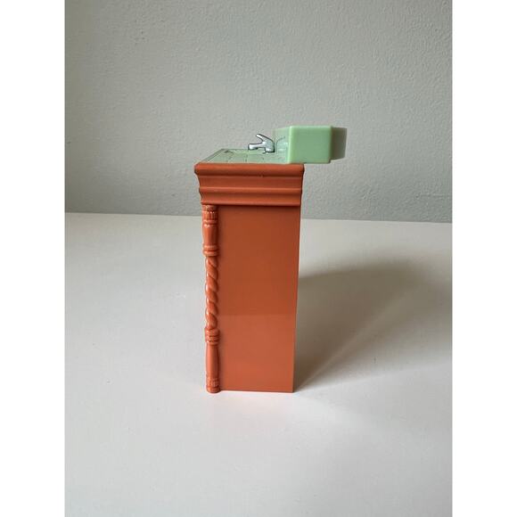 Loving Family Dollhouse Kitchen Counter Island Sink Microwave Fisher-Price 2004 - Picture 3 of 9